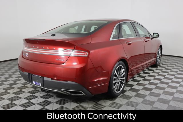 Used 2017 Lincoln MKZ Premiere image 3