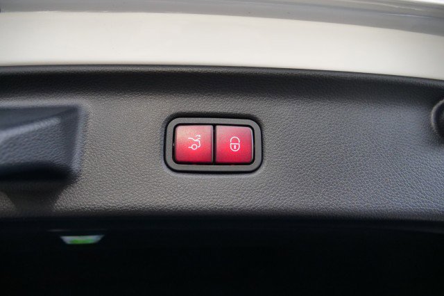 Used 2023 Mercedes-Benz S 580 4MATIC Sedan image 48