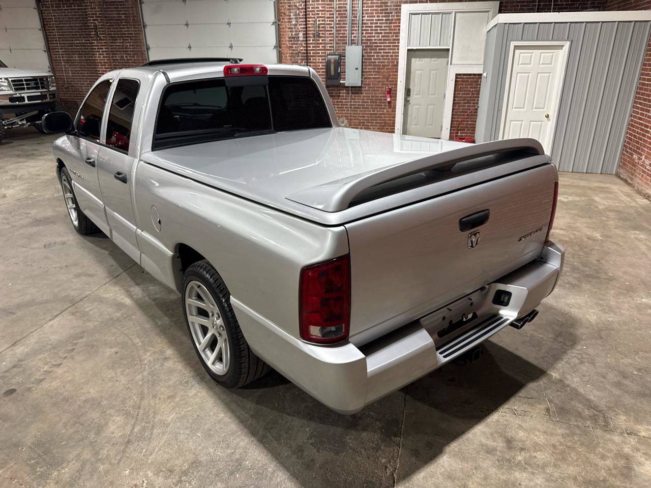 Used 2005 Dodge Ram 1500 Truck 2WD Quad Cab image 16