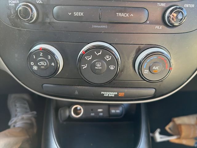 Used 2019 Kia Soul image 22