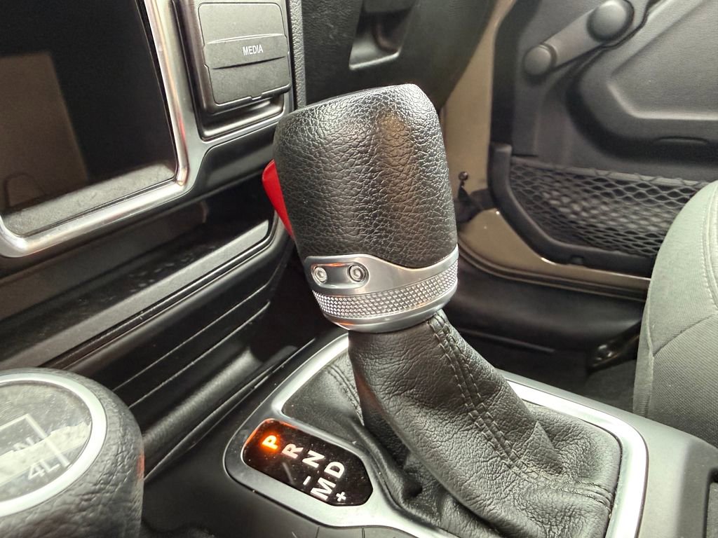 Used 2020 Jeep Gladiator Sport image 20