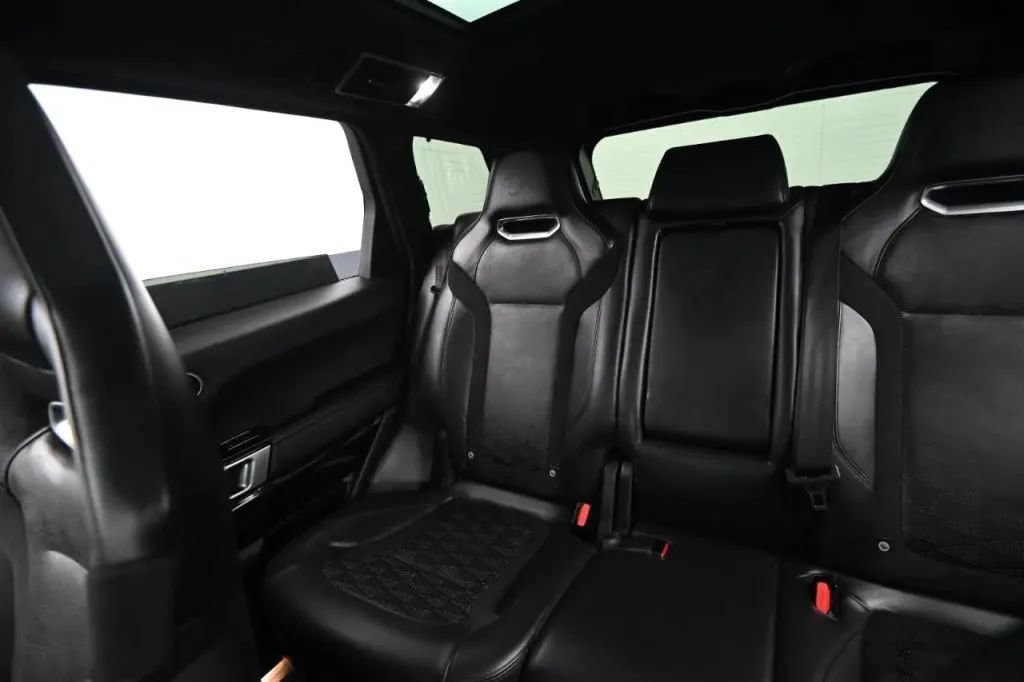 Used 2022 Land Rover Range Rover Sport SVR AWD/4WD image 43