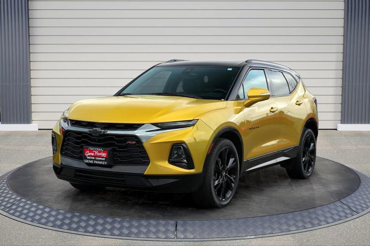Used 2022 Chevrolet Blazer RS w/ Enhanced Convenience Package image 3