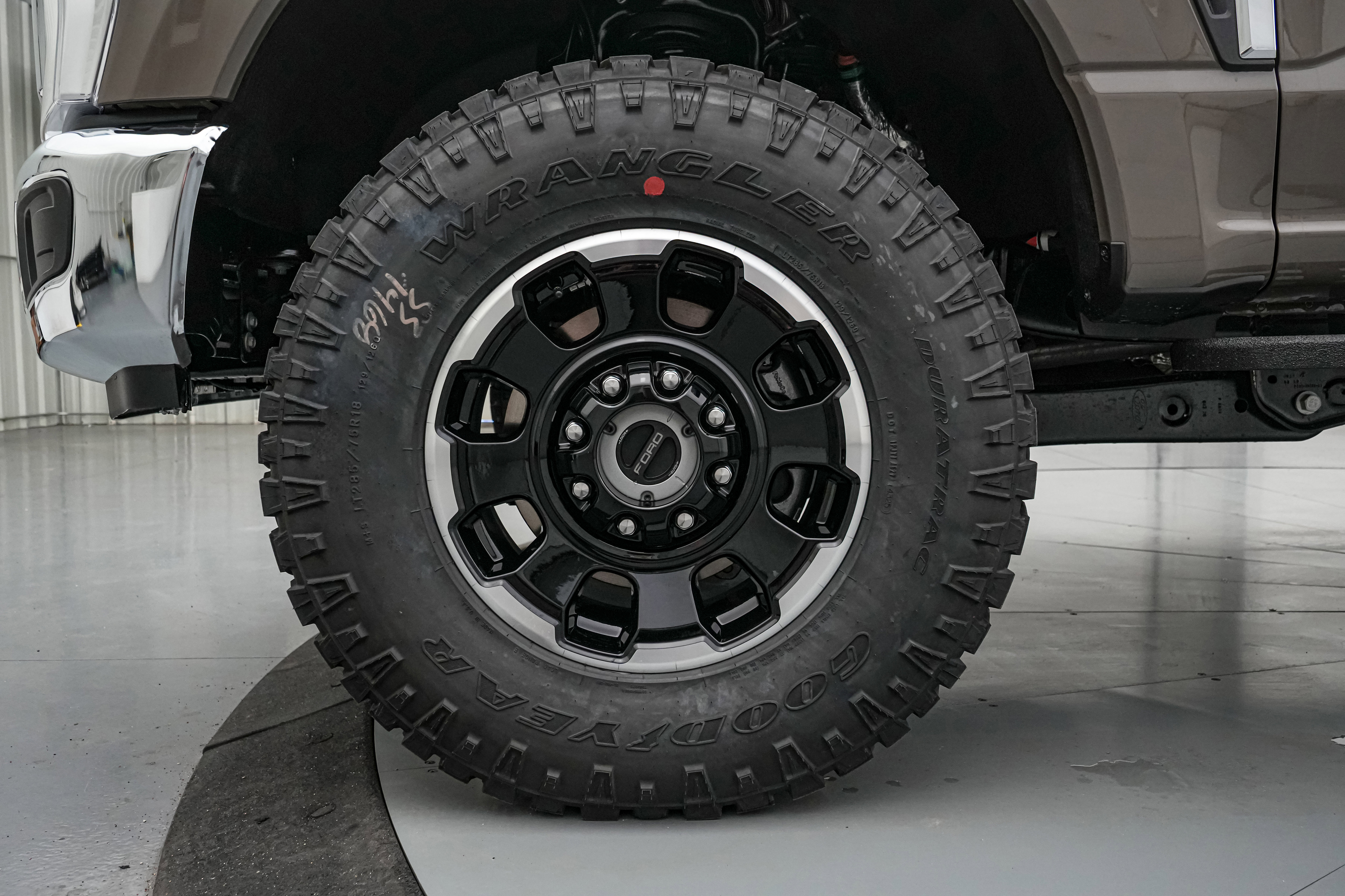 New 2026 Ford F250 XLT w/ Tremor Off-Road Package image 11