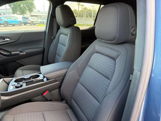 New 2026 Chevrolet Equinox LT w/ Midnight Edition AWD/4WD image 19