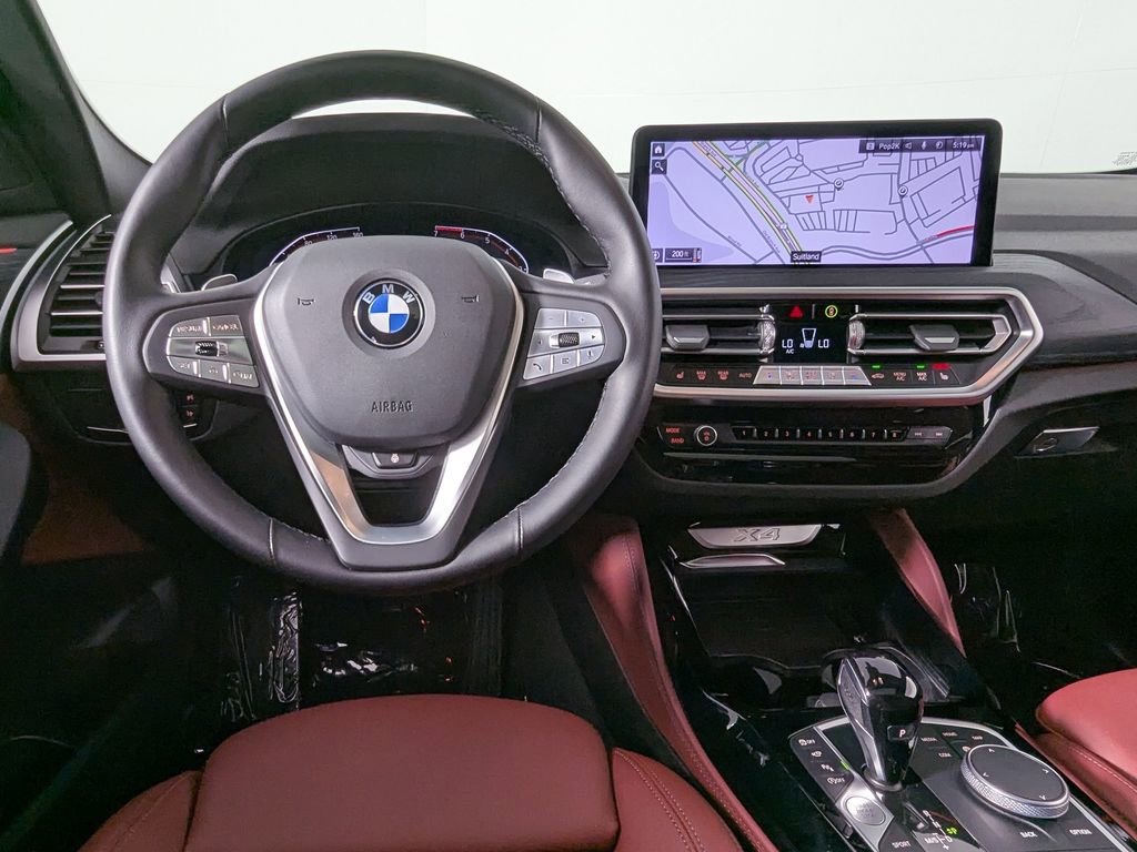 Certified 2024 BMW X4 xDrive30i w/ Premium Package AWD/4WD image 21