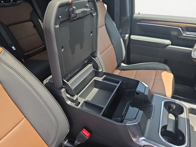 New 2026 Chevrolet Silverado 2500 High Country w/ High Country Premium Package AWD/4WD image 17