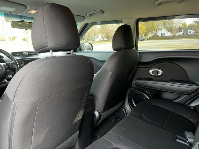 Used 2017 Kia Soul image 14
