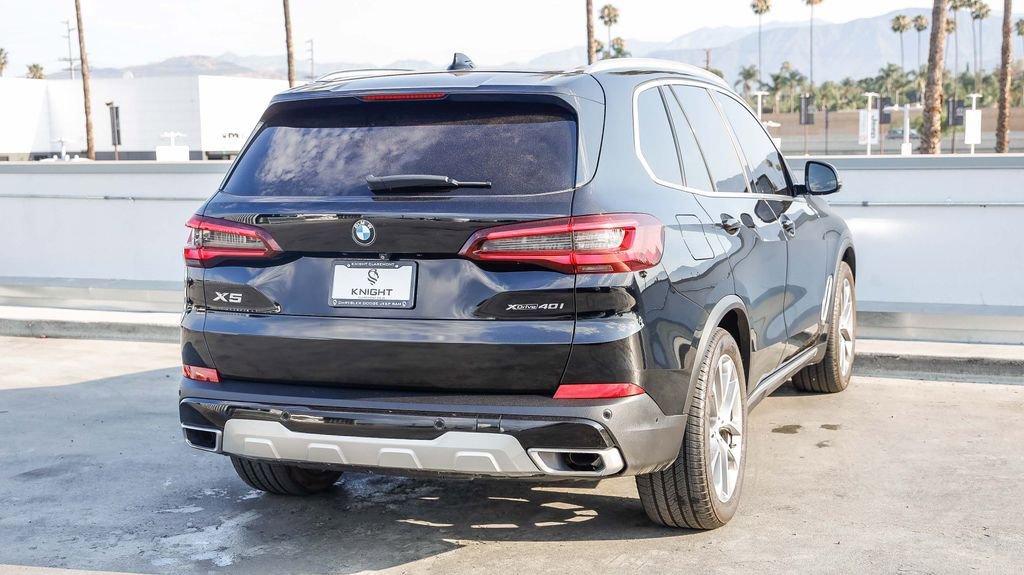 Used 2021 BMW X5 xDrive40i w/ Premium Package image 9
