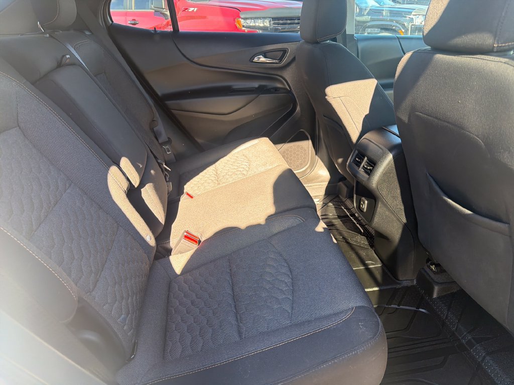 Used 2020 Chevrolet Equinox LT AWD/4WD image 26