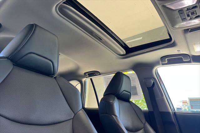 Certified 2023 Toyota RAV4 Limited AWD/4WD image 18