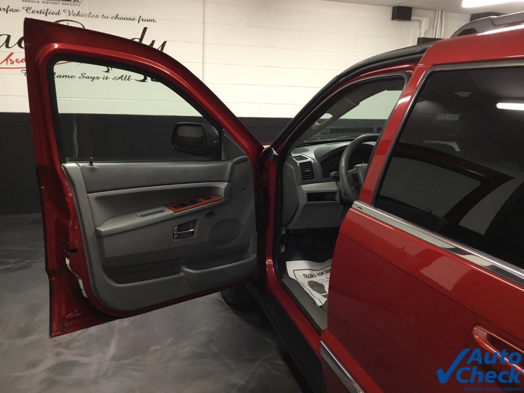 Used 2005 Jeep Grand Cherokee Limited AWD/4WD image 19