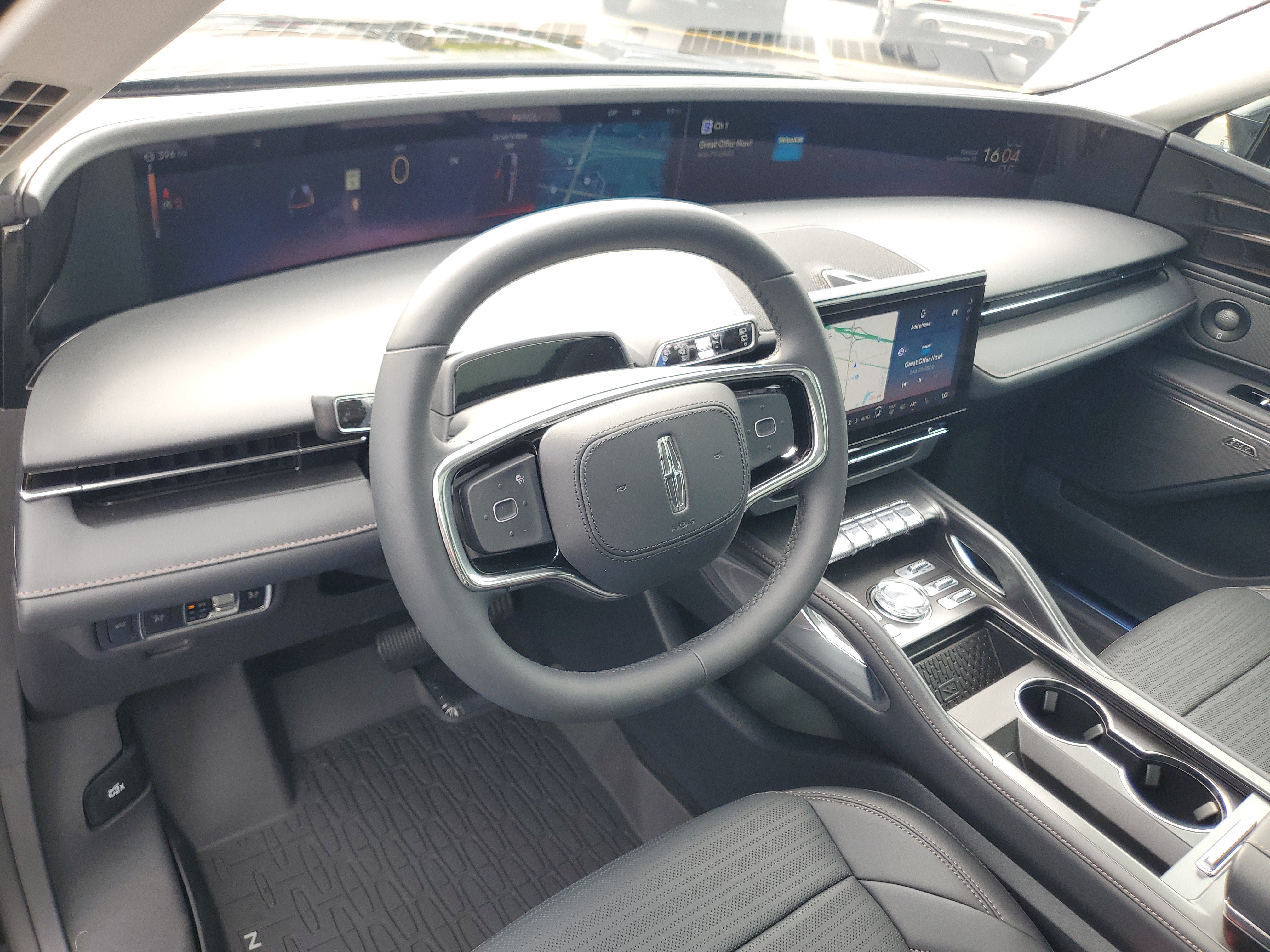 New 2026 Lincoln Nautilus Reserve AWD/4WD image 13