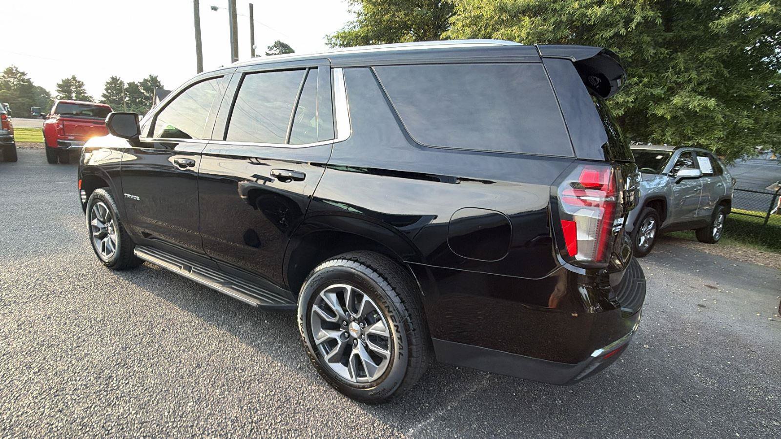 Used 2024 Chevrolet Tahoe LS w/ Driver Alert Package RWD image 10