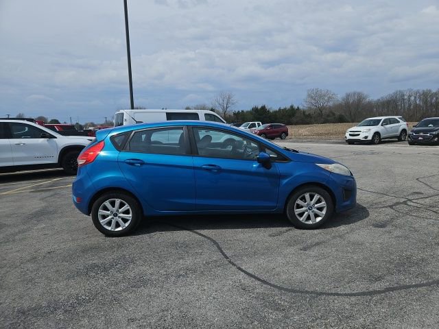 Used 2012 Ford Fiesta SE image 5