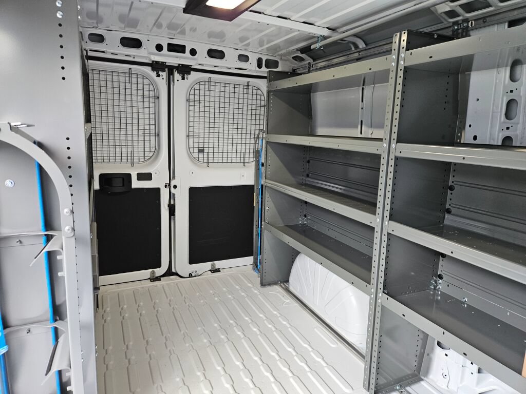 Used 2025 RAM ProMaster 2500 w/ Quick Order Package 22G SLT FWD image 14