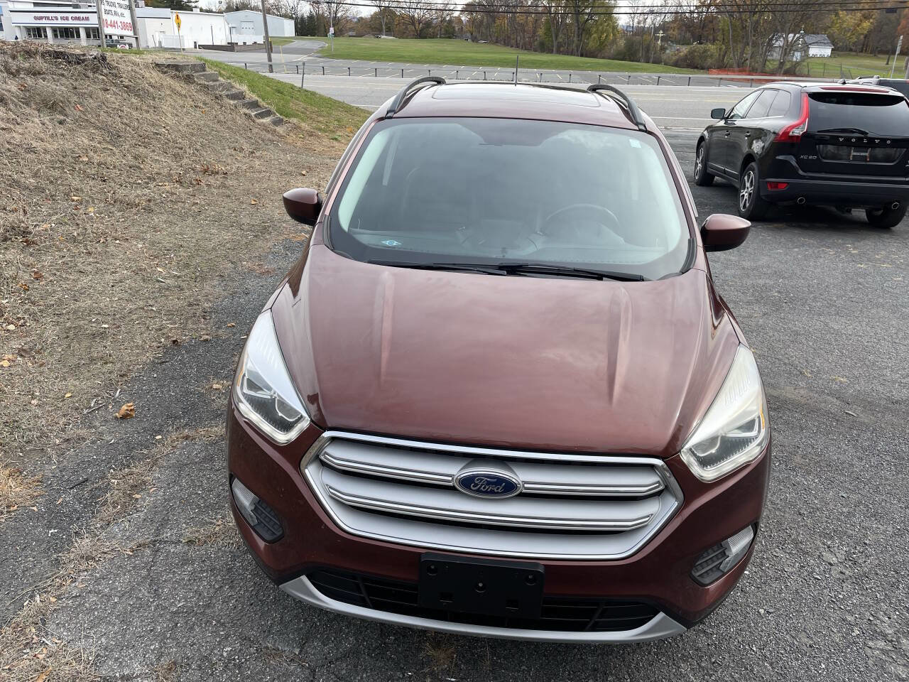 Used 2018 Ford Escape SEL image 4
