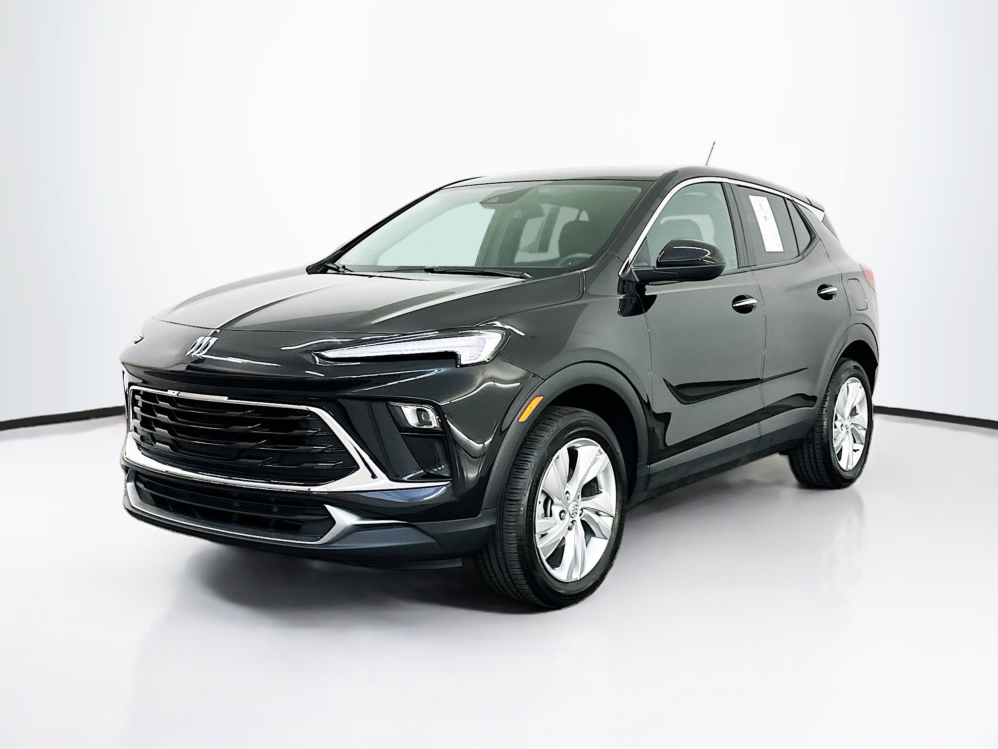 Used 2025 Buick Encore GX Preferred AWD/4WD image 3
