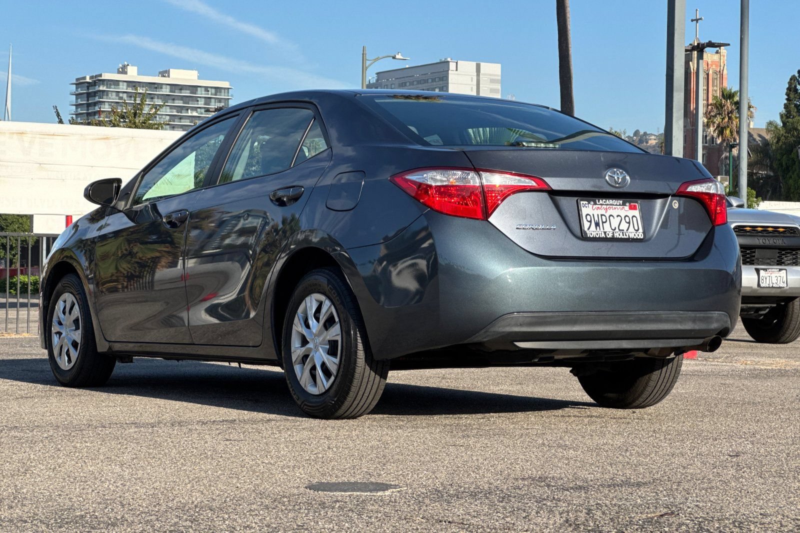Used 2015 Toyota Corolla L FWD image 6