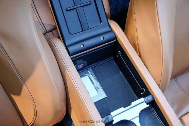 Used 2008 Aston Martin V8 Vantage Roadster RWD image 54