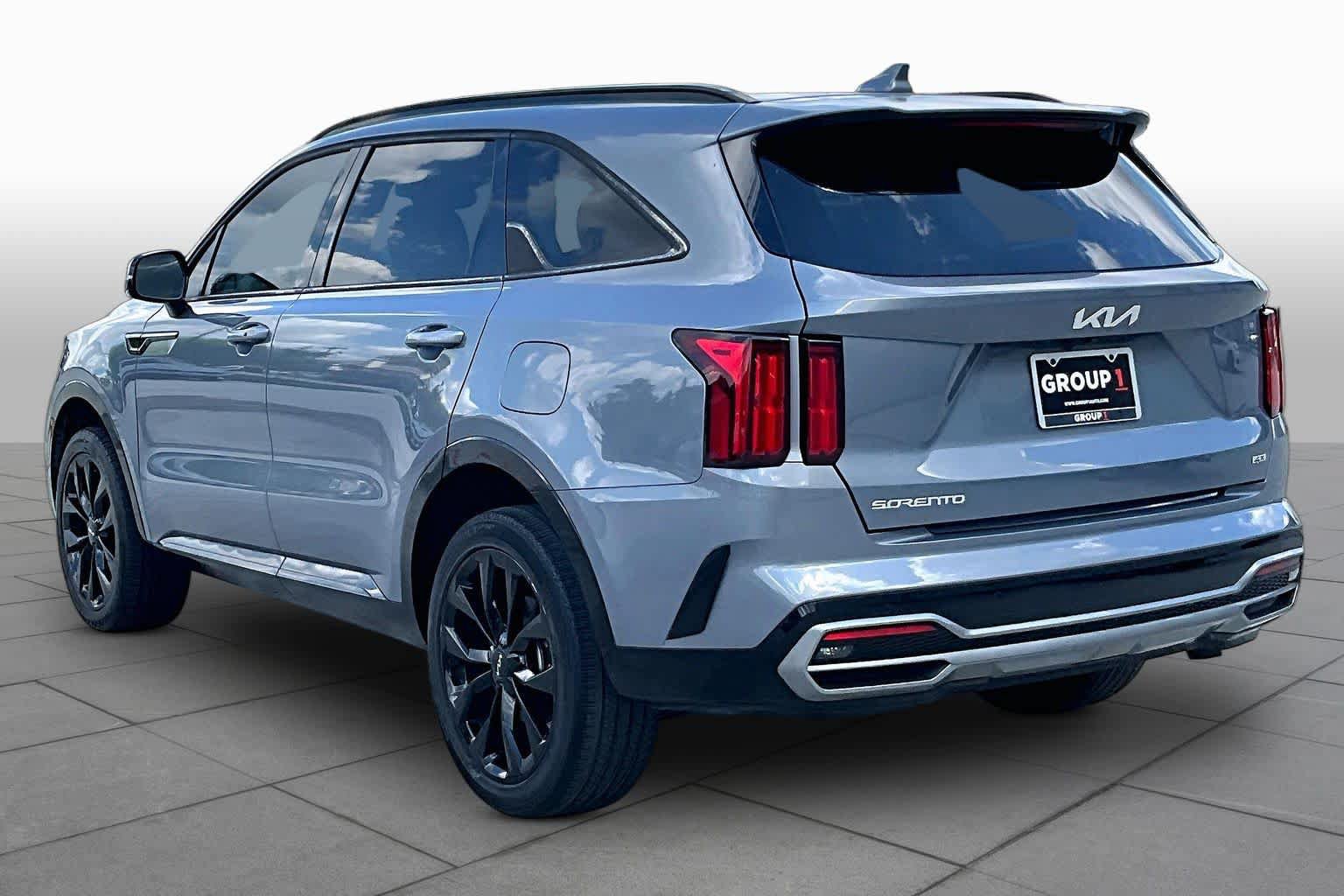 Certified 2023 Kia Sorento SX AWD/4WD image 10