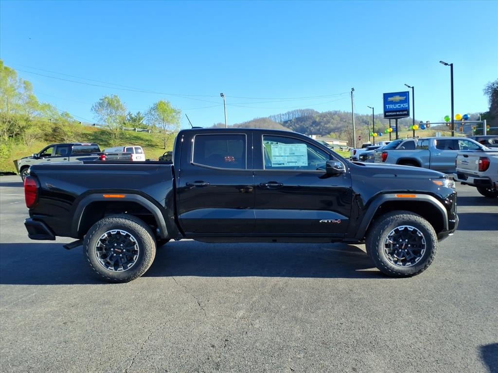 New 2026 GMC Canyon AT4 AWD/4WD image 8