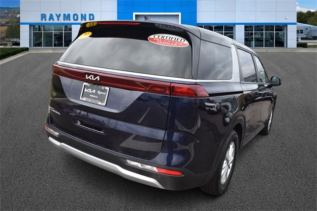 Certified 2023 Kia Carnival LX image 3