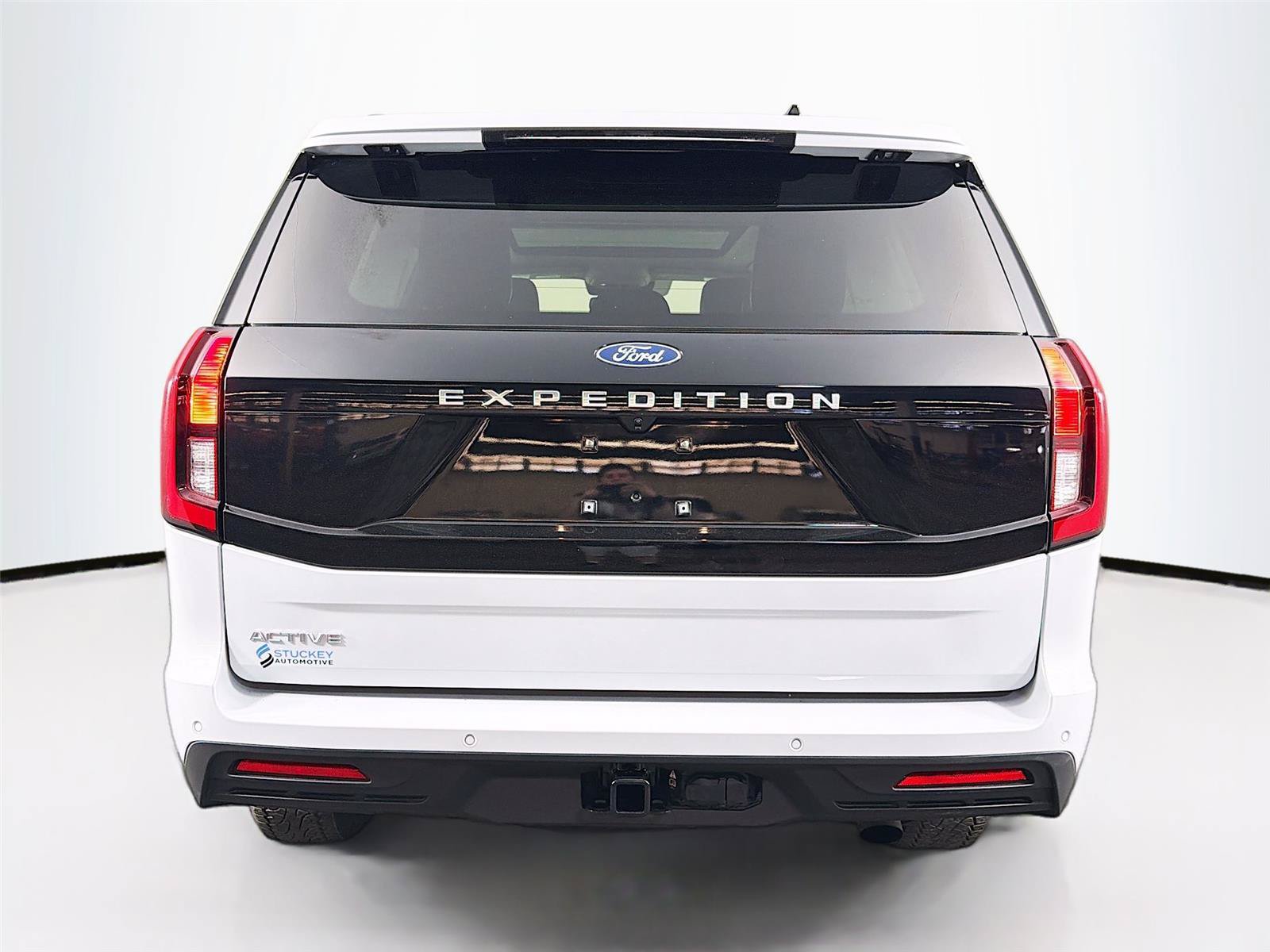 Used 2025 Ford Expedition Active AWD/4WD image 10