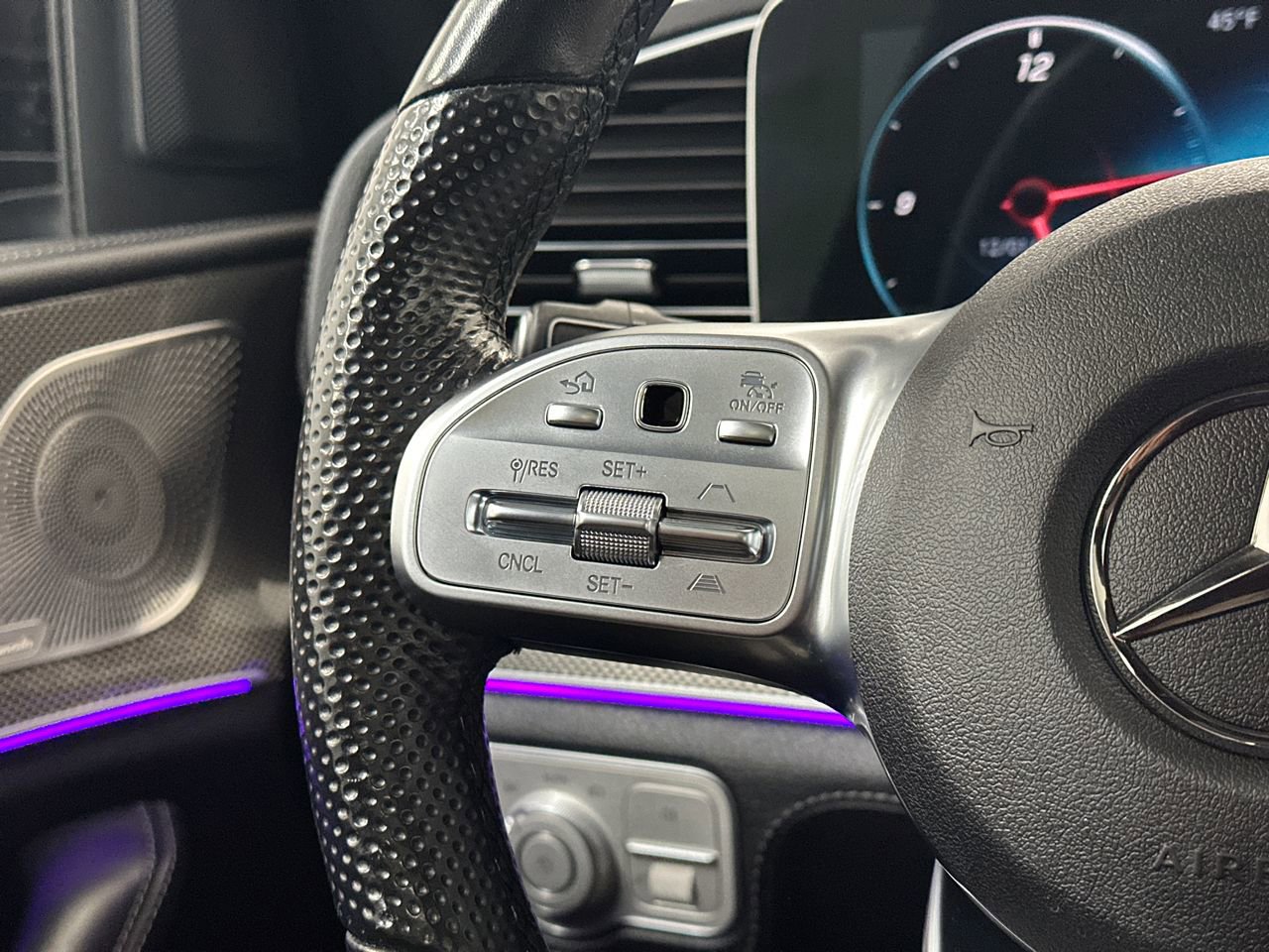 Used 2023 Mercedes-Benz GLS 580 4MATIC image 22