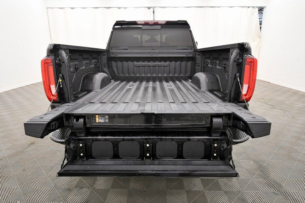 Used 2020 GMC Sierra 3500 Denali w/ Denali Ultimate Package image 6