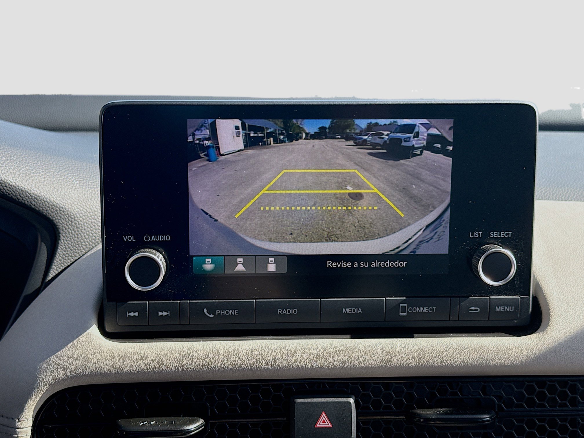 Certified 2025 Honda HR-V LX image 13