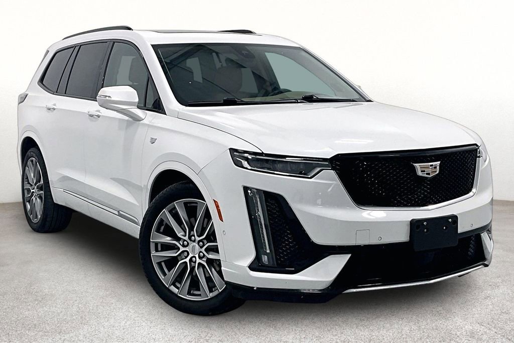 Used 2021 Cadillac XT6 Sport w/ Platinum Package AWD/4WD image 1