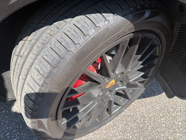 Used 2021 Porsche Cayenne GTS w/ Premium Package Plus image 2