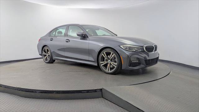 Used 2020 BMW 330i Sedan w/ M Sport Package RWD image 11
