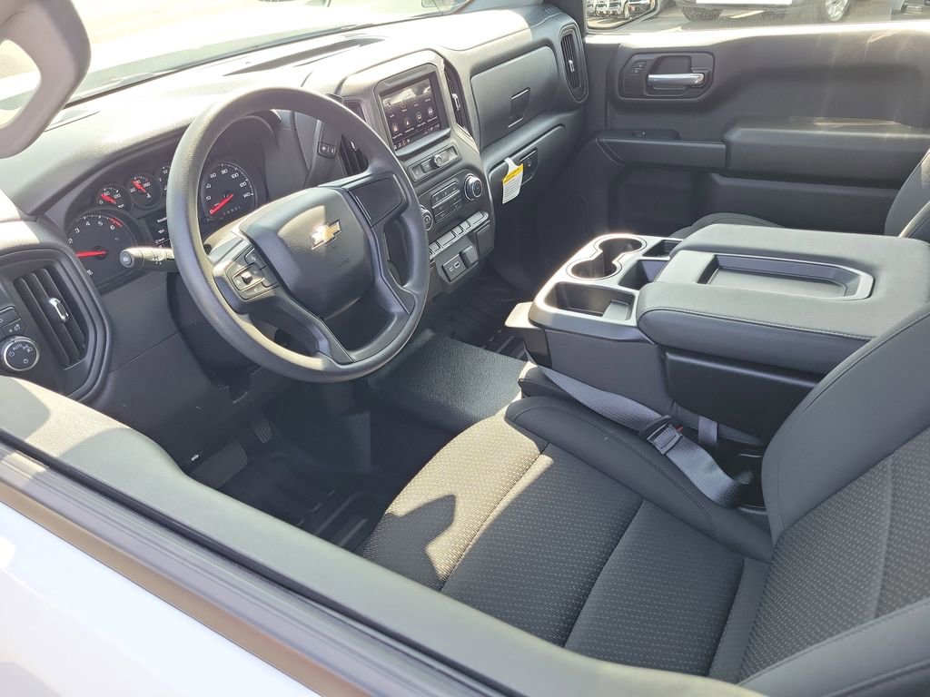 Used 2026 Chevrolet Silverado 1500 W/T w/ WT Value Package image 3