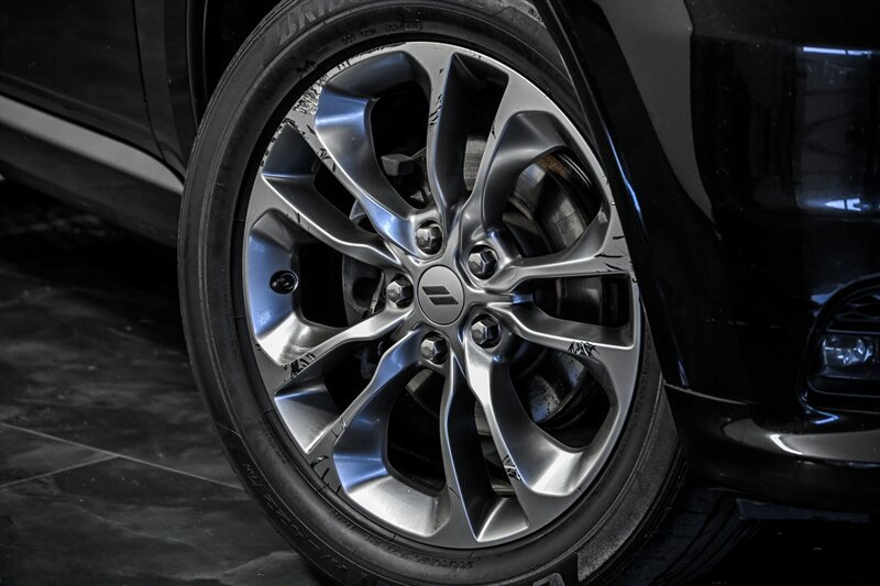 Used 2020 Dodge Durango GT AWD/4WD image 3