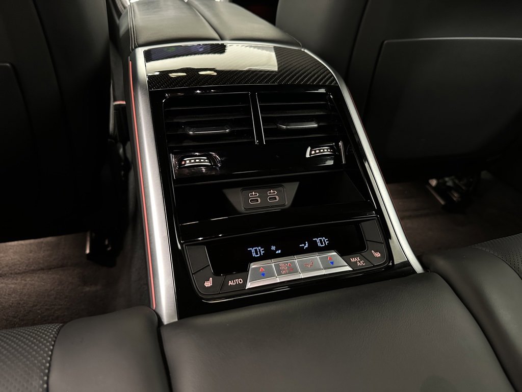 Used 2025 BMW M850i xDrive image 43