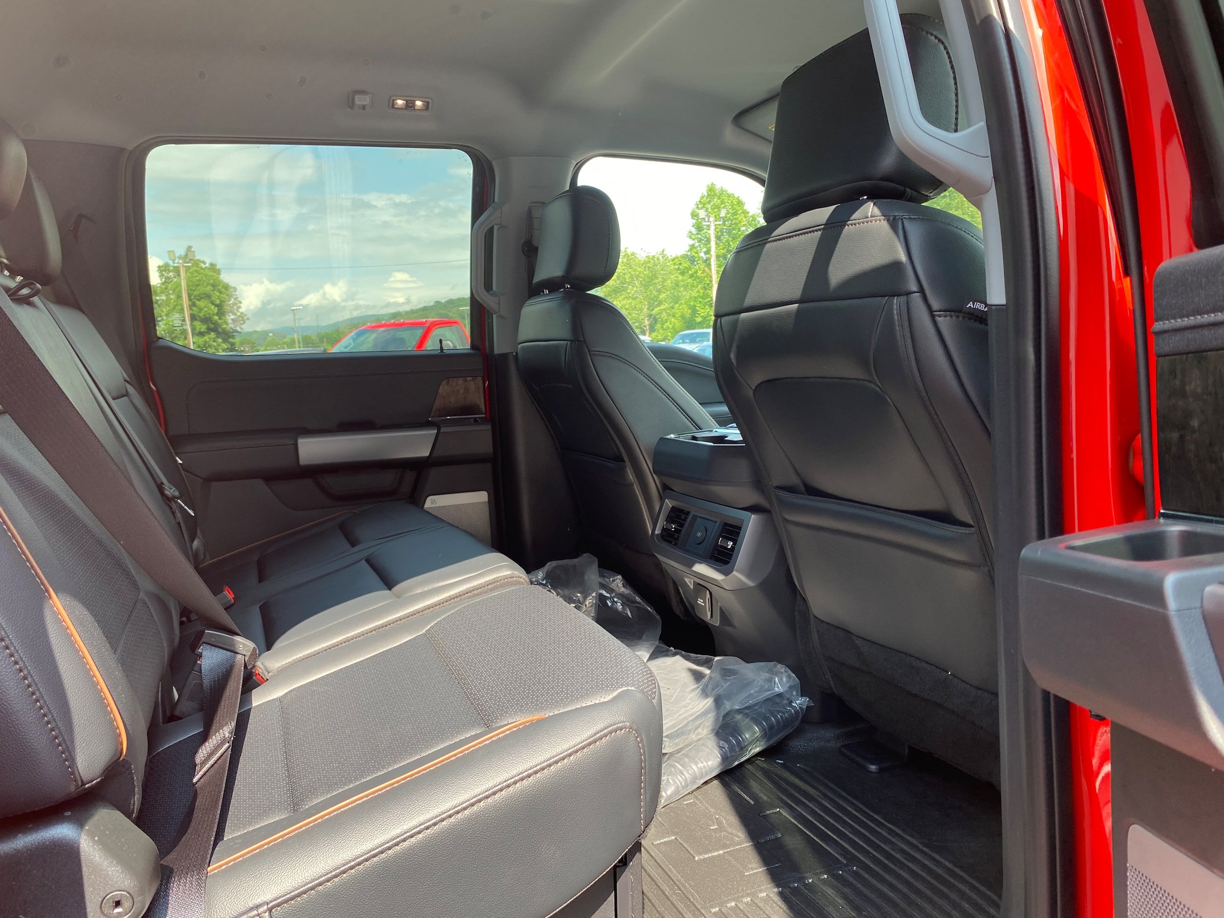 New 2026 Ford F550 4x4 Crew Cab image 29