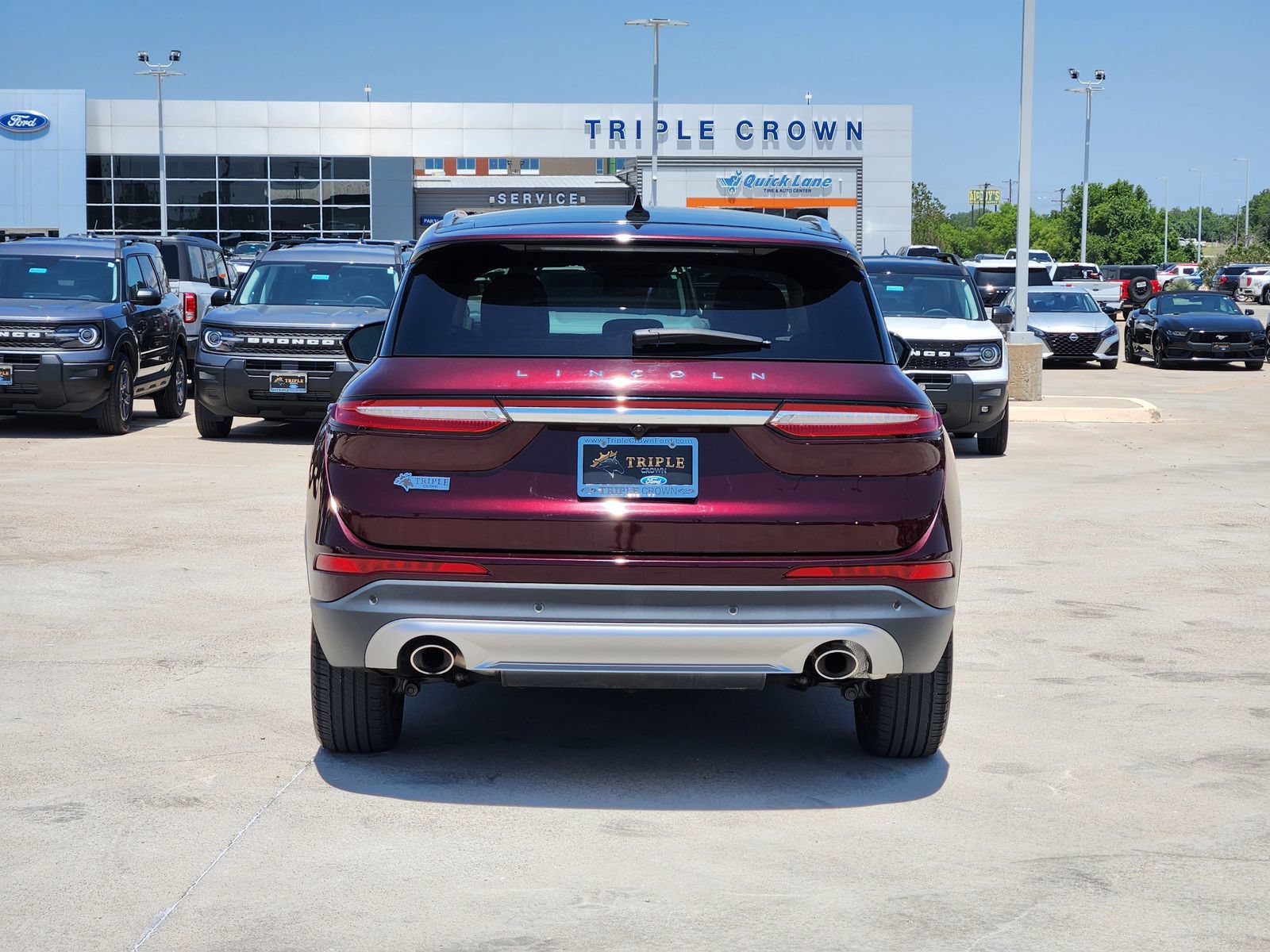 Used 2021 Lincoln Corsair Reserve w/ Elements Package FWD image 8