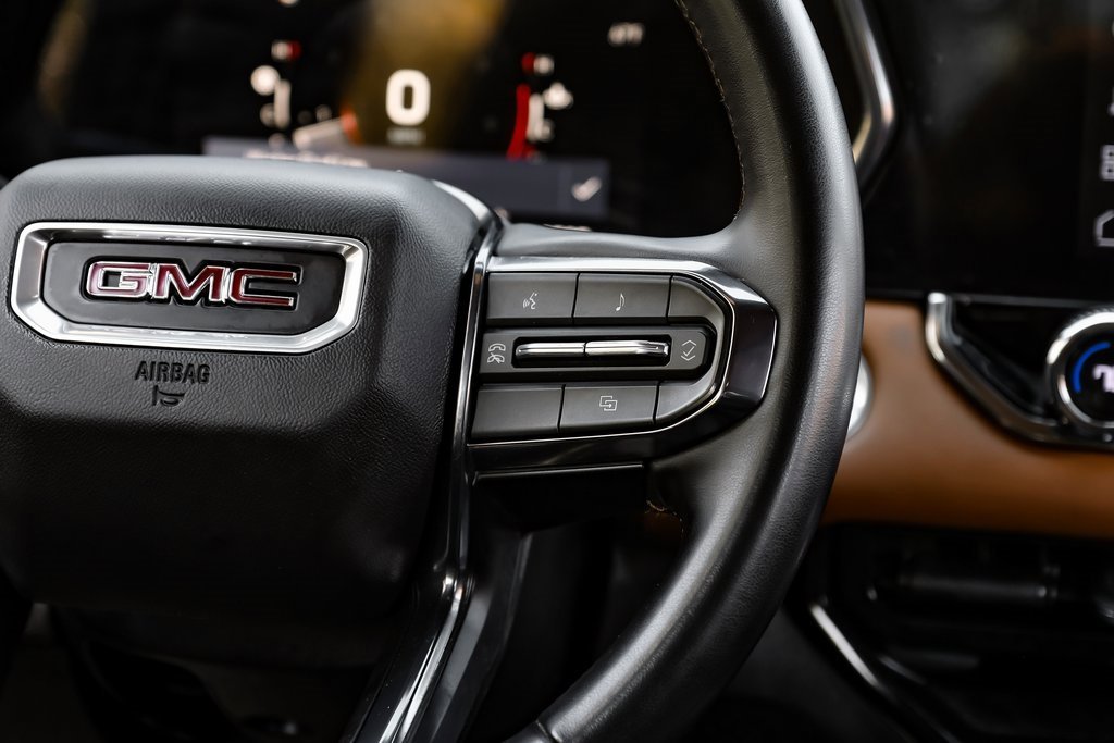 Used 2023 GMC Canyon AT4 w/ Canyon Safety Plus Package image 31