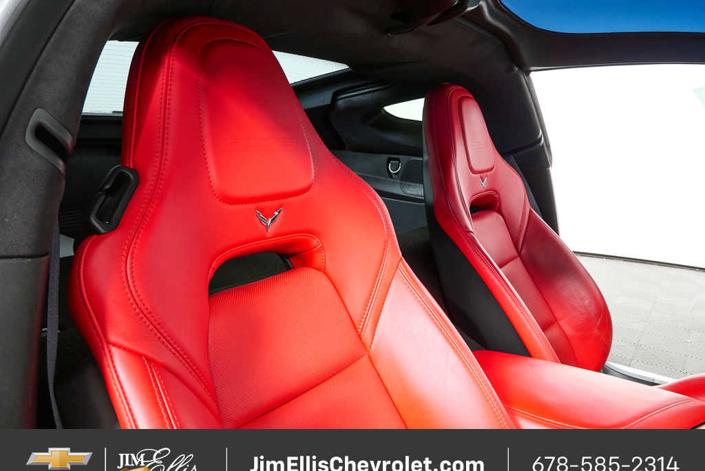 Certified 2015 Chevrolet Corvette Z06 w/ 3LZ Preferred Equipment Group image 20