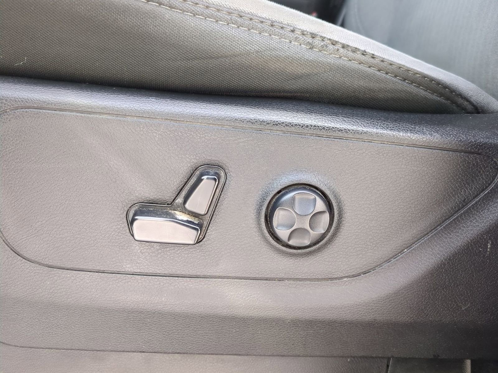 Used 2019 RAM 1500 Big Horn image 22