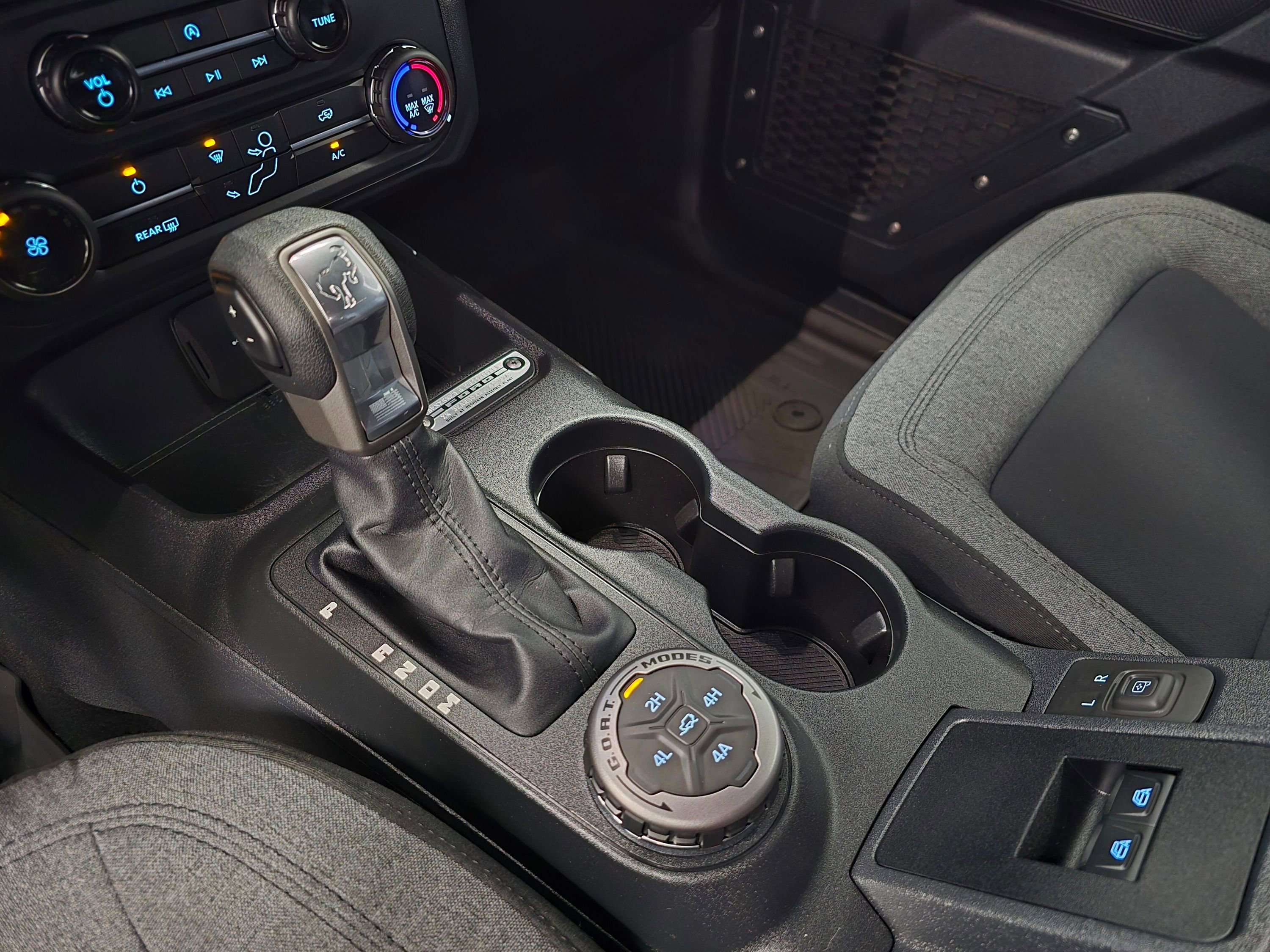 Used 2022 Ford Bronco Base image 39