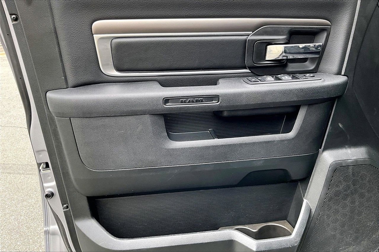 Certified 2024 RAM 1500 Classic Warlock image 25