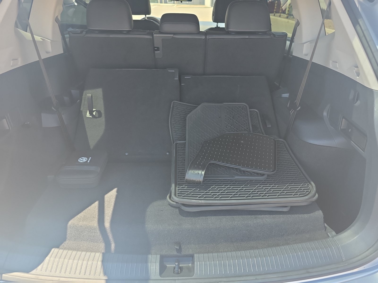 Used 2021 Volkswagen Tiguan SE FWD image 34