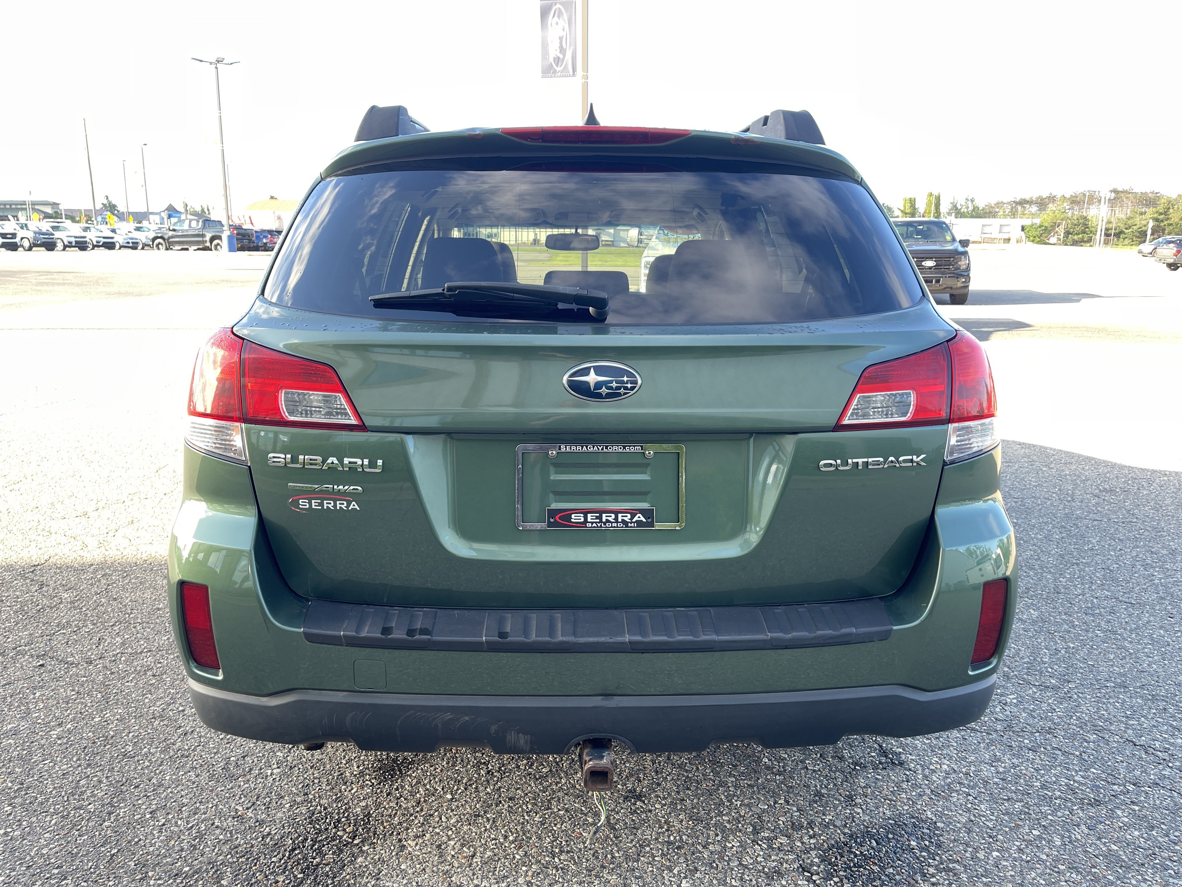 Used 2014 Subaru Outback 2.5i Premium w/ Accessory Value Package (OYW) AWD/4WD image 5