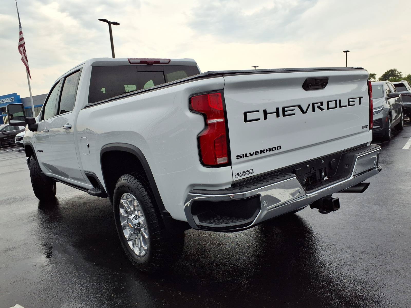 Used 2025 Chevrolet Silverado 2500 LTZ w/ LTZ Plus Package AWD/4WD image 39