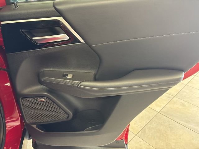 Used 2025 Mitsubishi Outlander SE FWD image 5