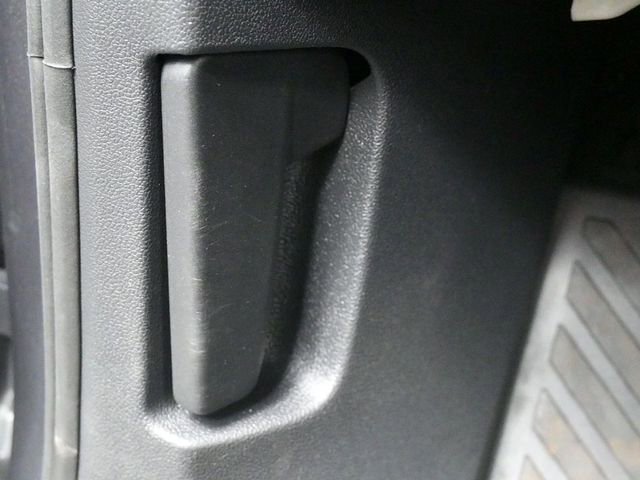 Used 2020 Volkswagen Tiguan SEL w/ 3rd Row Seat Package image 38