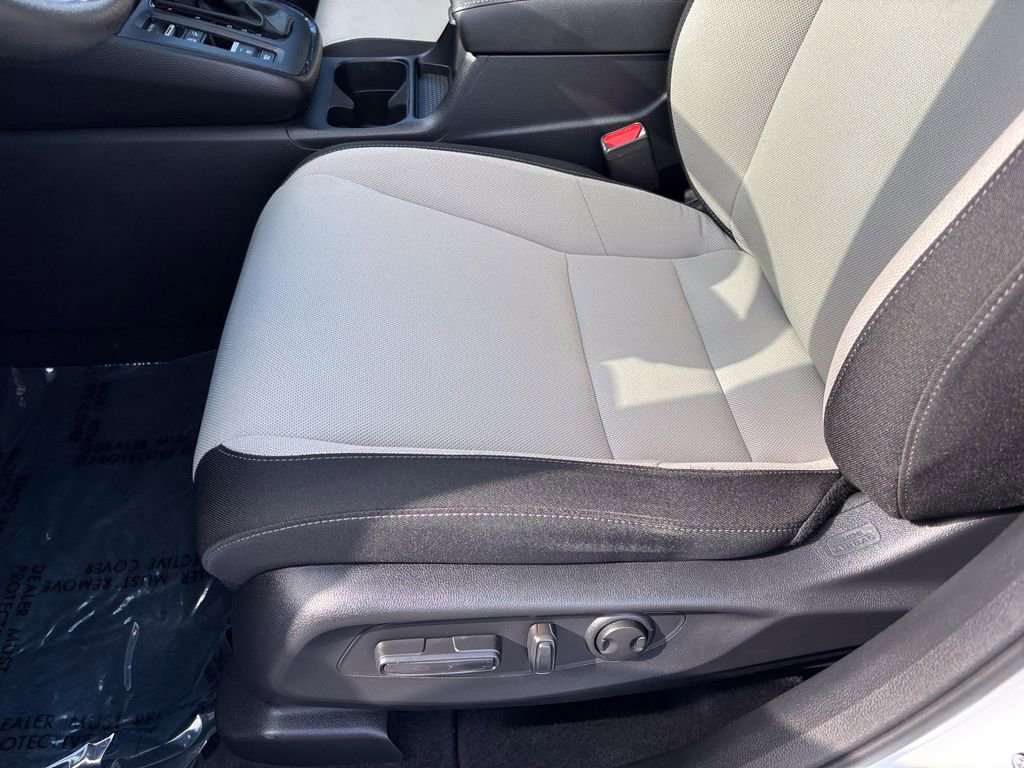 Used 2023 Honda CR-V EX image 18